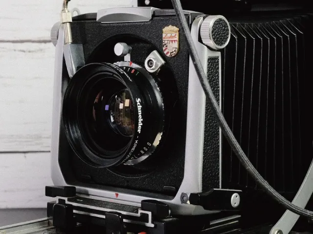 リンホフ・マスターテヒニカの折り畳み式レンズ部分を撮影した写真